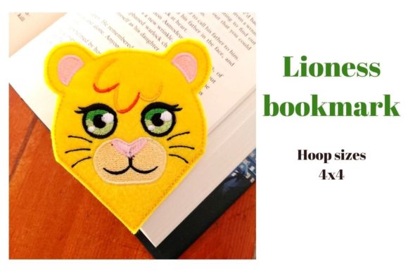 Lioness Corner Bookmark: A Designer's Review for Gifts